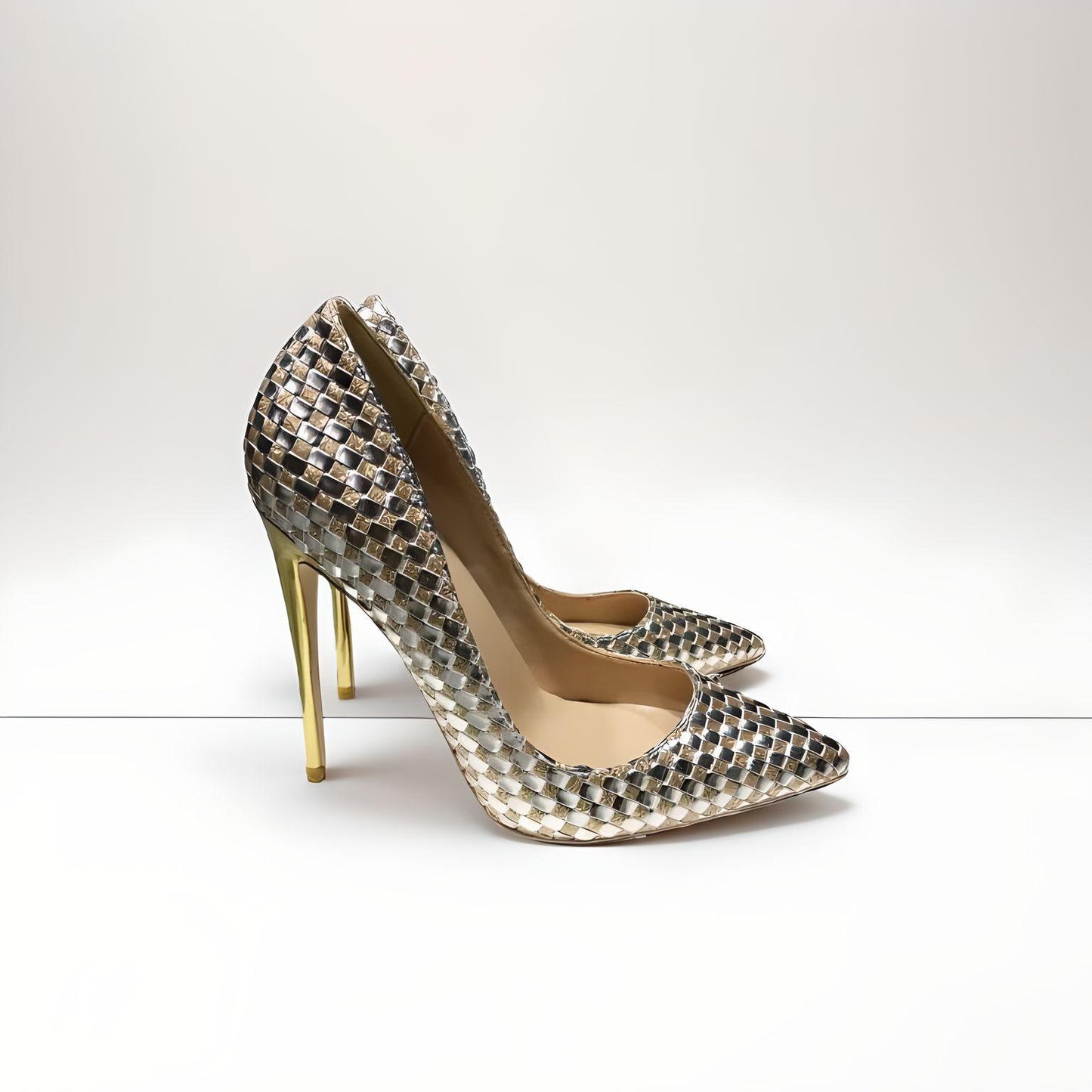 Gold/silver weave stiletto pumps