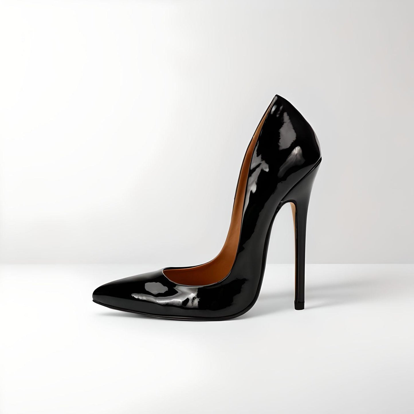 Escarpins pointus fétichistes à talon aiguille 14cm 5.5"