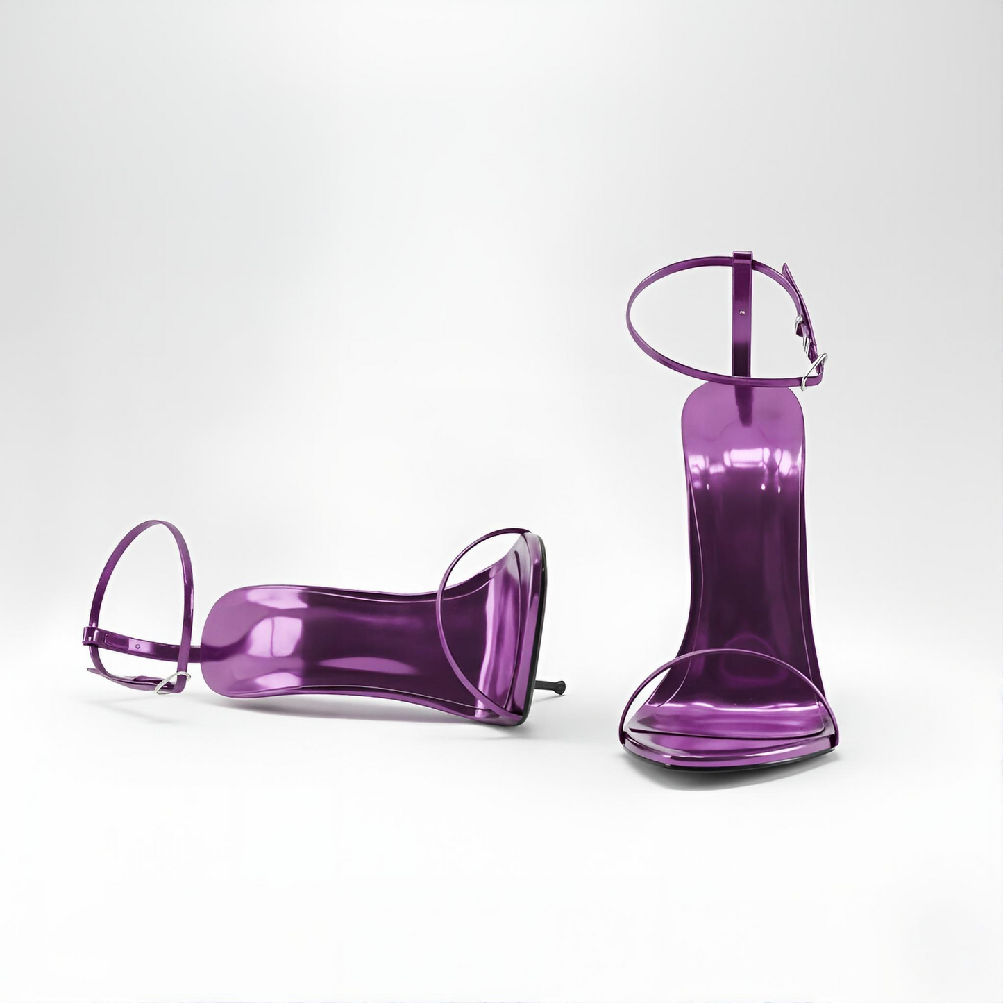 Purple 16cm high-heeled shoes on a white background