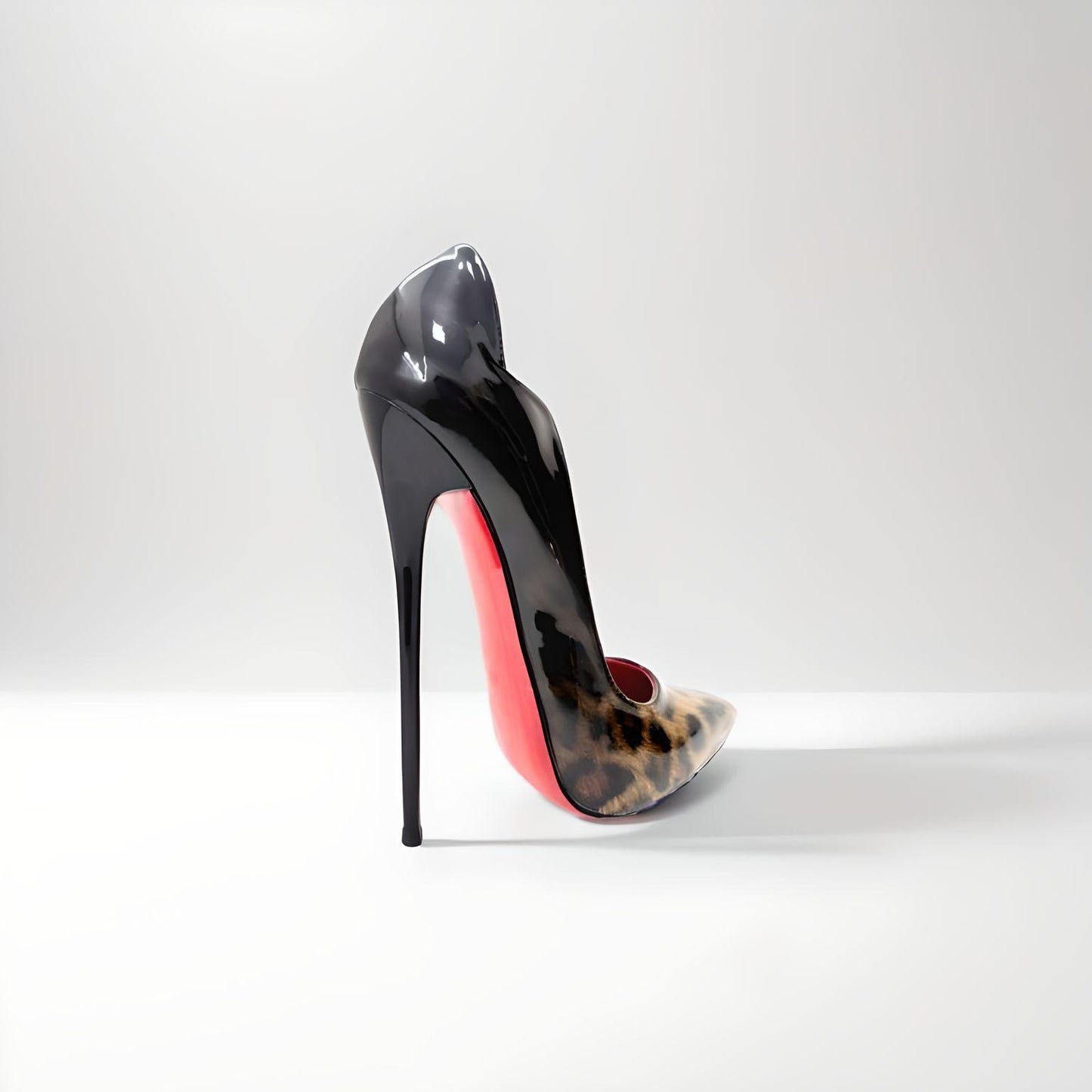 Patent two-tone stiletto pointed pumps 16cm 6"