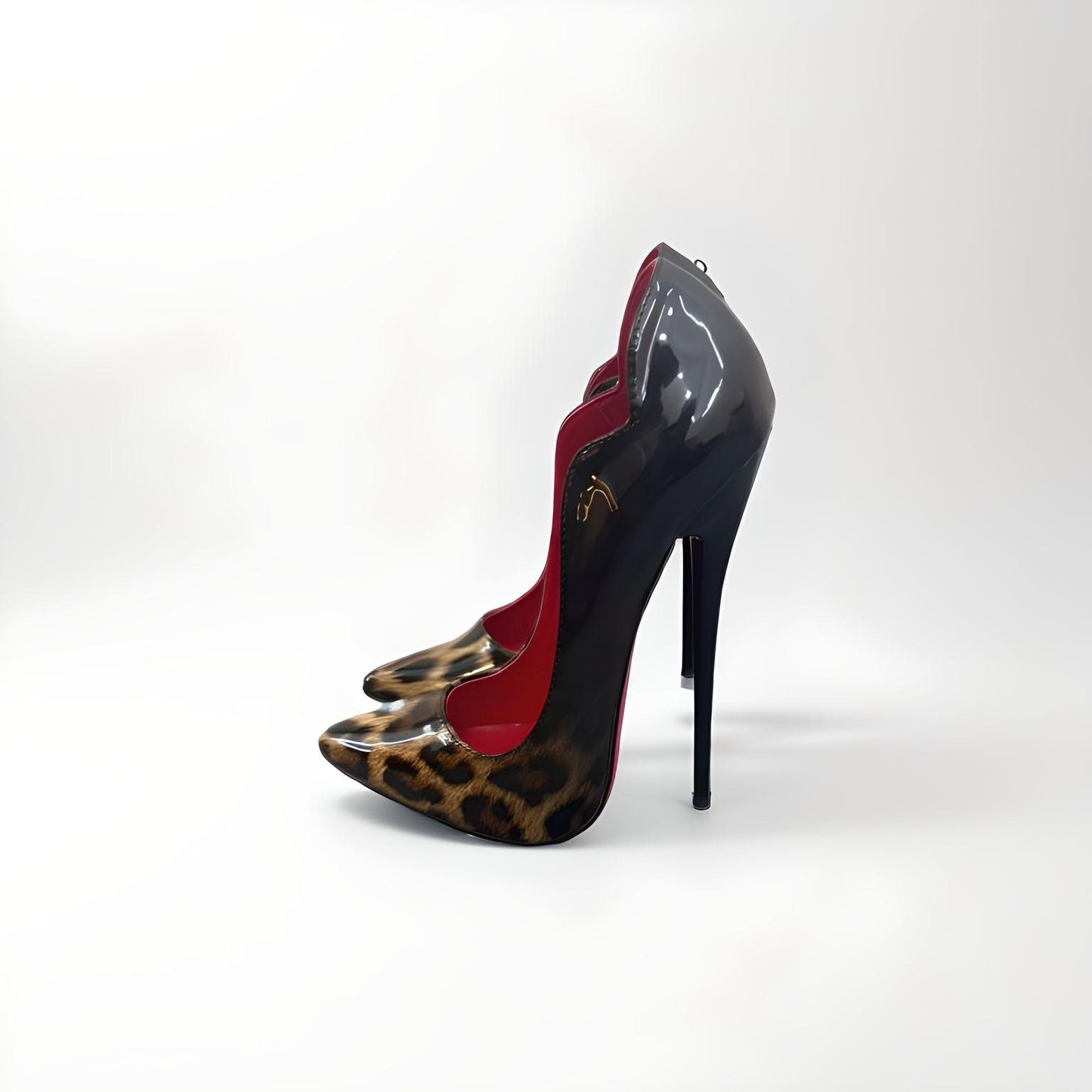 Patent two-tone stiletto pointed pumps 16cm 6"