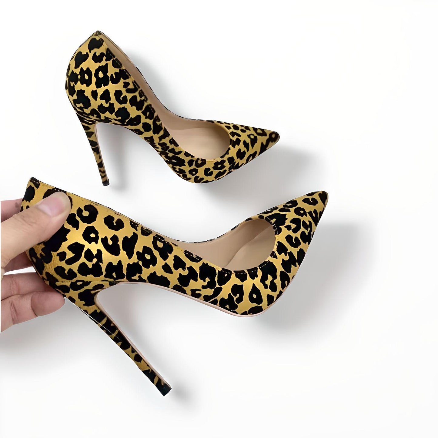 Leopard print stiletto pumps