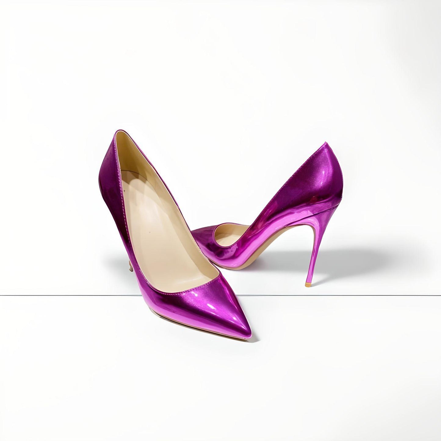 Metallic purple stiletto pumps