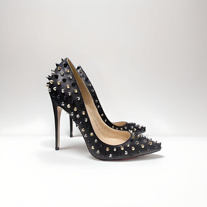 Rivet spike stiletto pumps