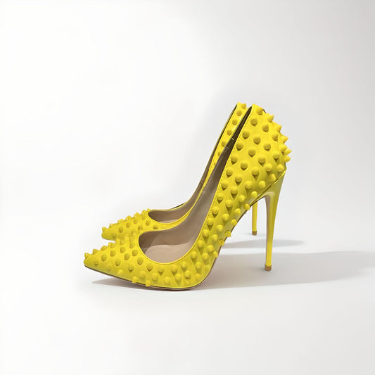 Rivet spike stiletto pumps