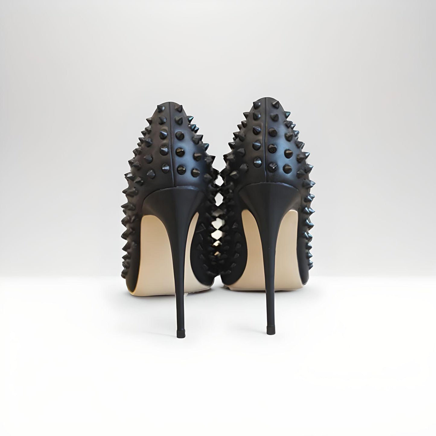 Rivet spike stiletto pumps