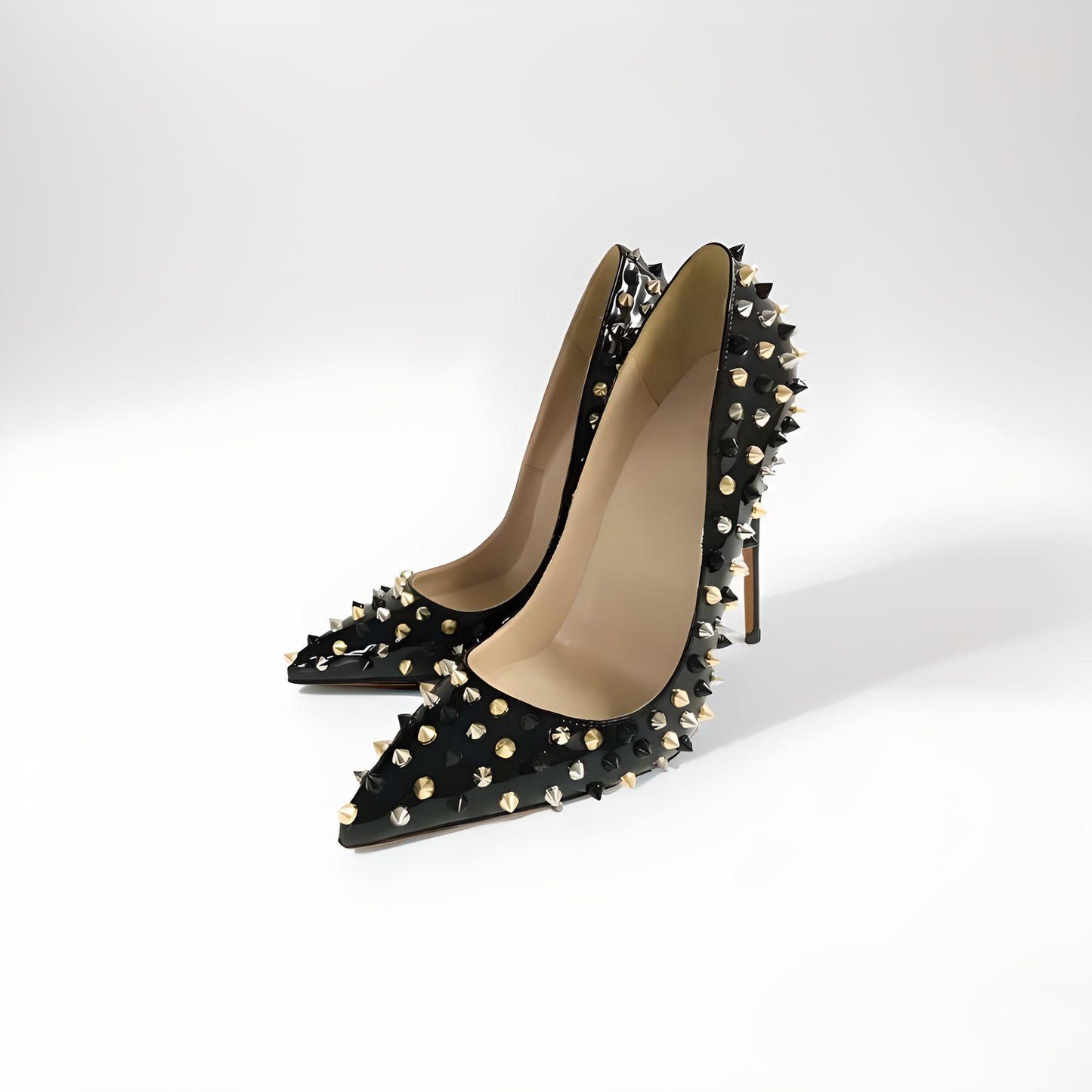 Rivet spike stiletto pumps