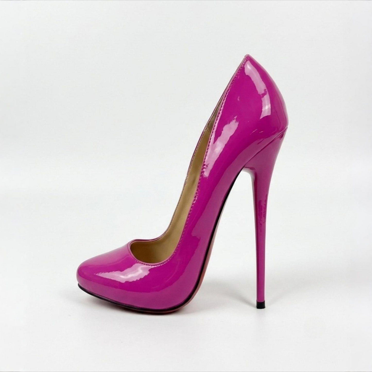 Spitz zulaufende Fetisch-Pumps mit Stilettoabsatz im Animalprint, 16 cm, 6 Zoll