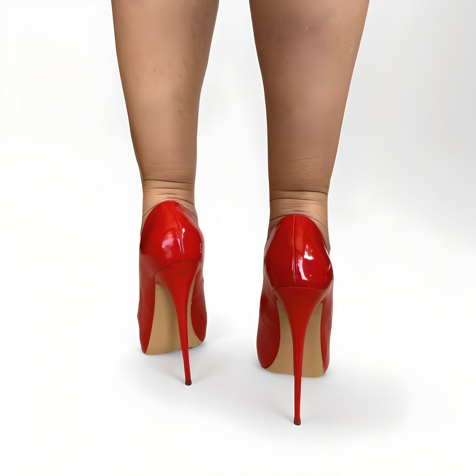 Model wearing patent round peep toe stiletto pumps 14cm – back view
