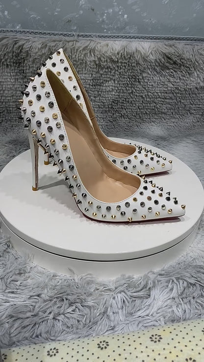 Rivet spike stiletto pumps