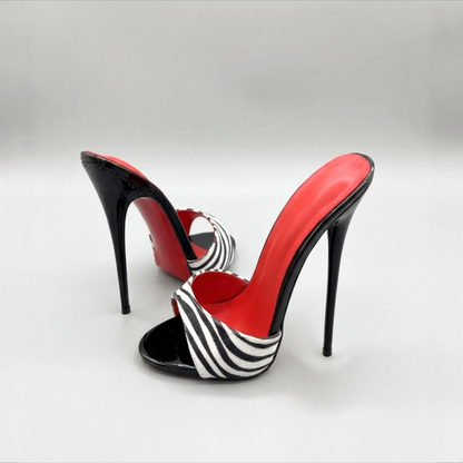 Stiletto round toe high heel mules animal print 16cm